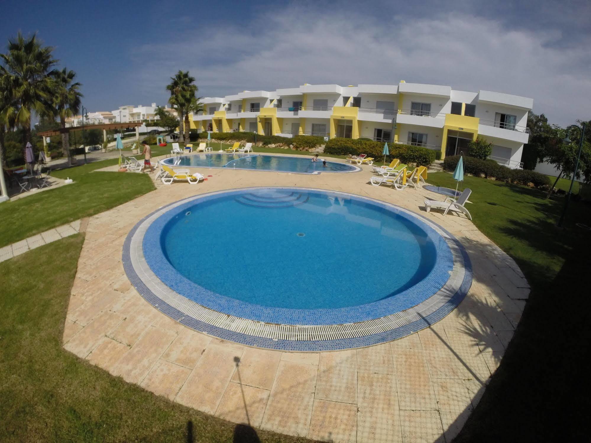 Apartamentos Santa Teresinha Alvor Buitenkant foto